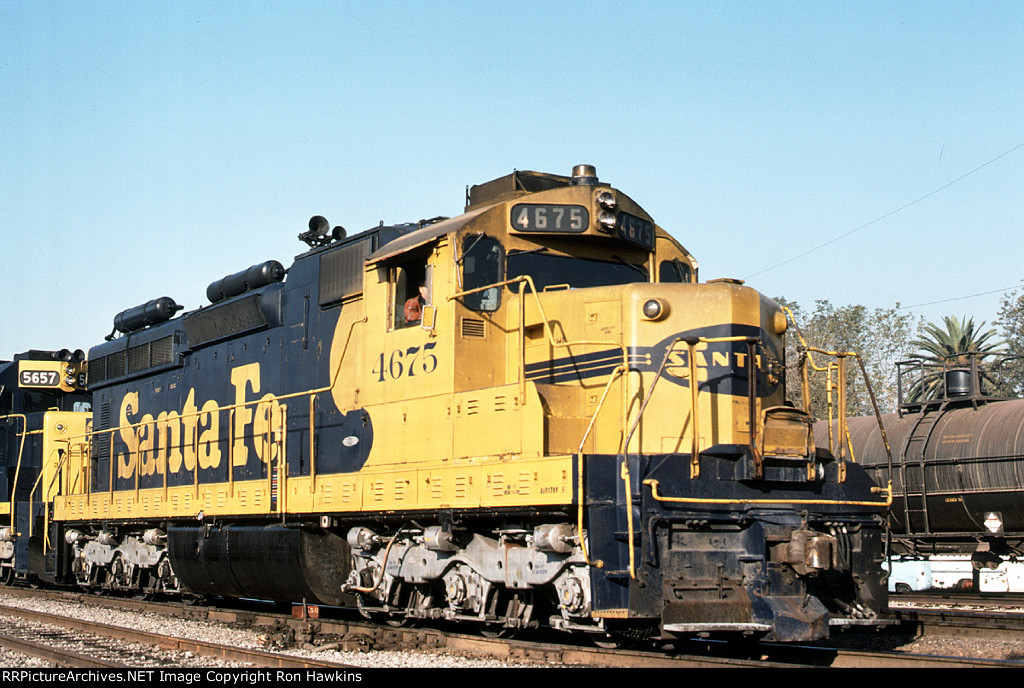 ATSF 4675 (REPOST)